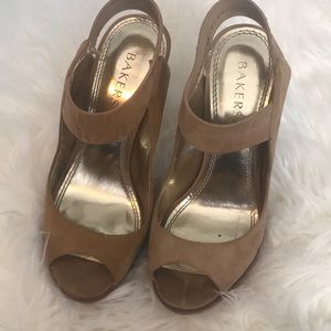 Suede nude high heels